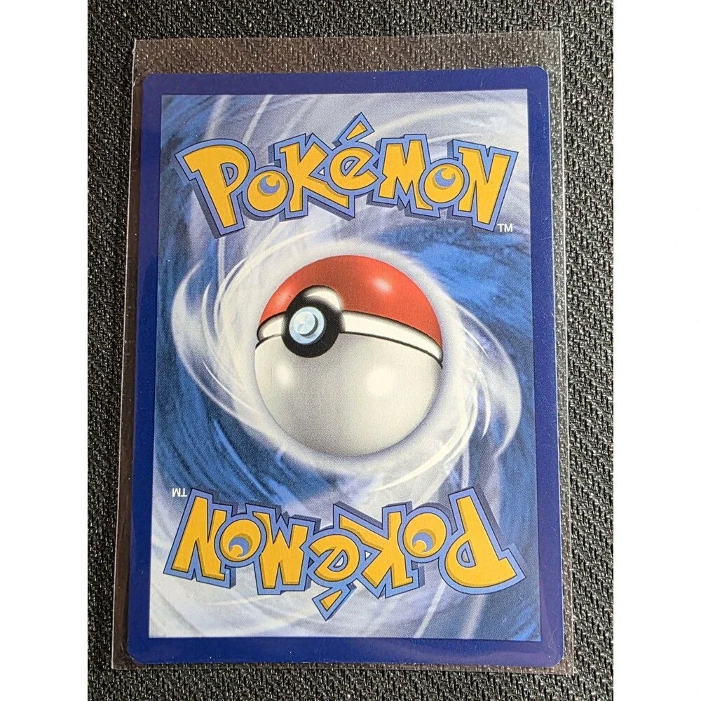 Pokémon TCG Celebrations Ultra-Premium Collection Mew